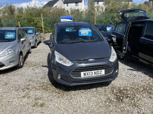 Gallery image of Ford B-Max